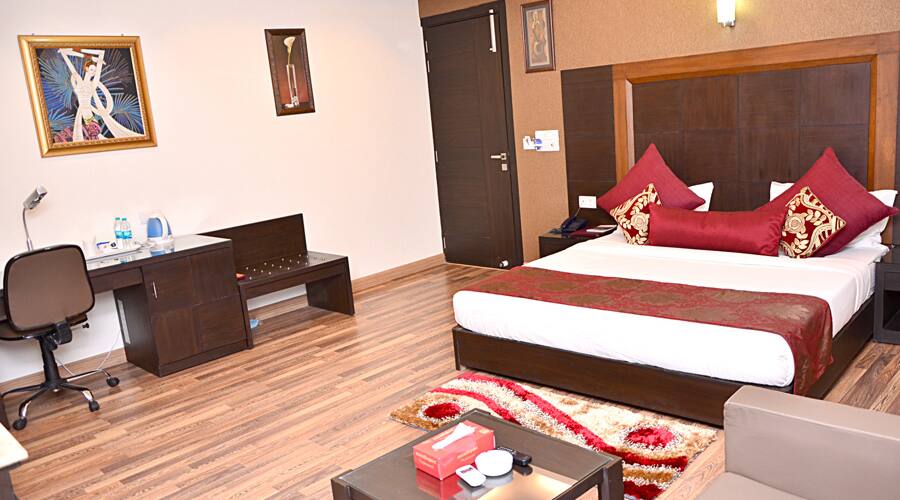 Aju Japanese Hotel, Gurgaon 3